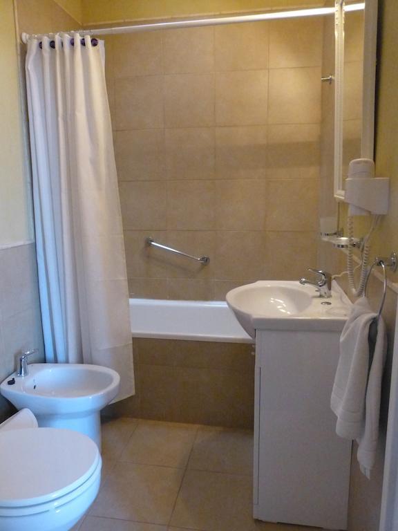 Nuevos Horizontes Hotel Tandil Room photo